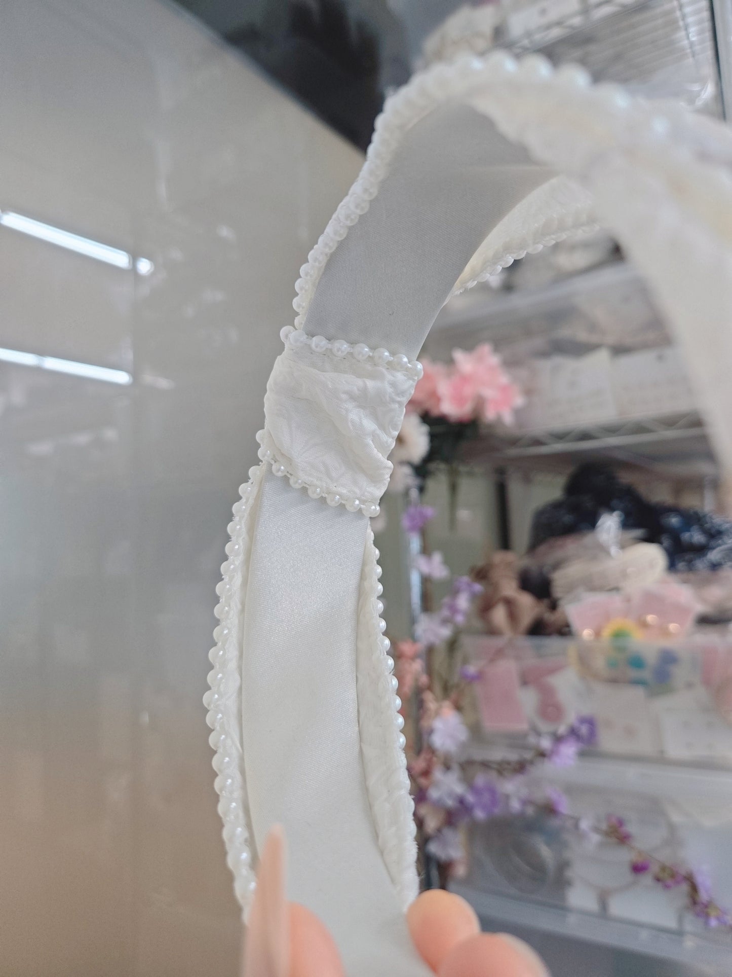 1 White Pearl Tied Lovely Hairband